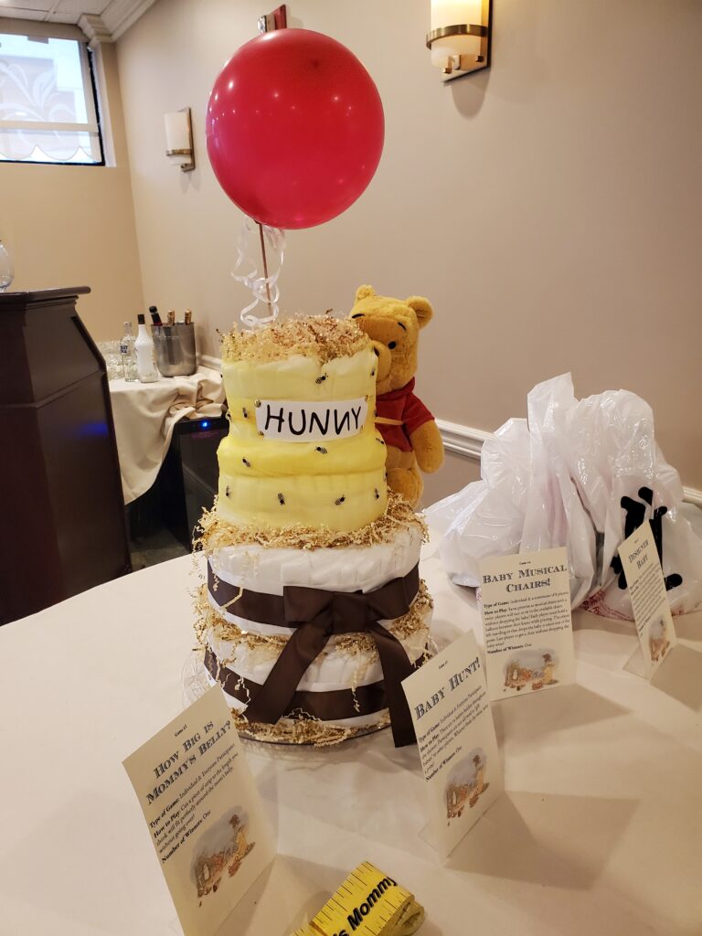 BizzyLiddleDee - Winnie the Pooh Hunny Pot Diaper Cake