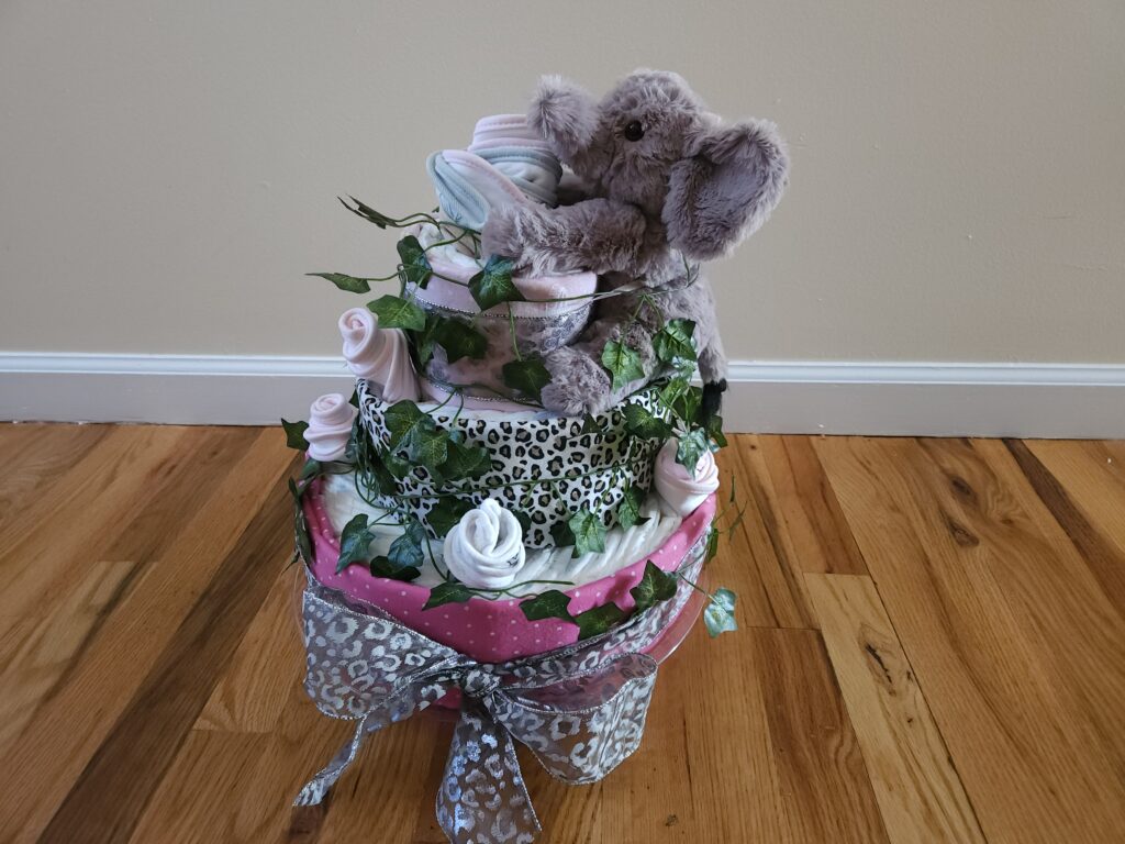 BizzyLiddleDee - Jungle Baby Girl Diaper Cake