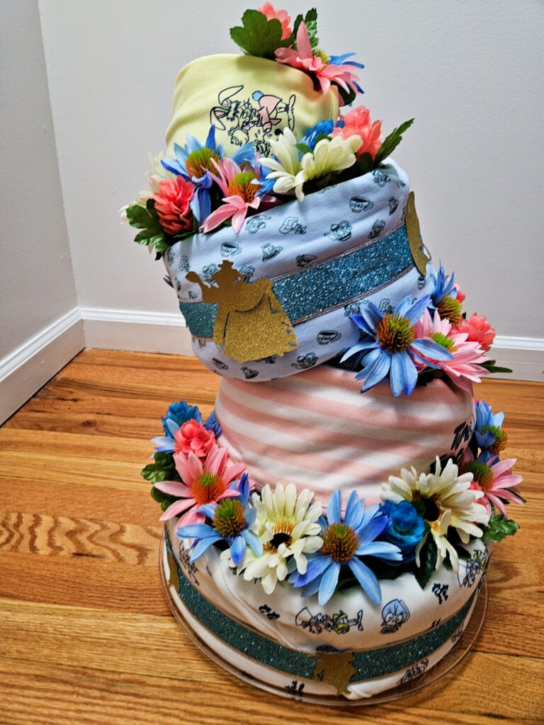 BizzyLiddleDee - Topsy Turvey Alice in Wonderland Diaper Cake